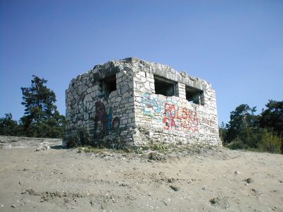Pozostałości bunkra z II wojny światowej